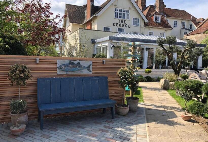 The George Hotel And Beach Club
