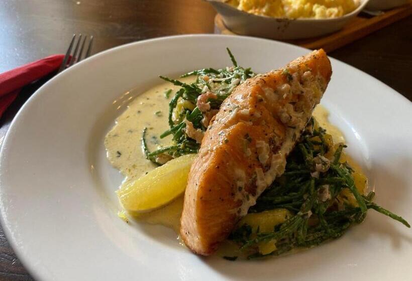 فندق The Griffin Llyswen