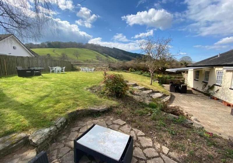 فندق The Griffin Llyswen