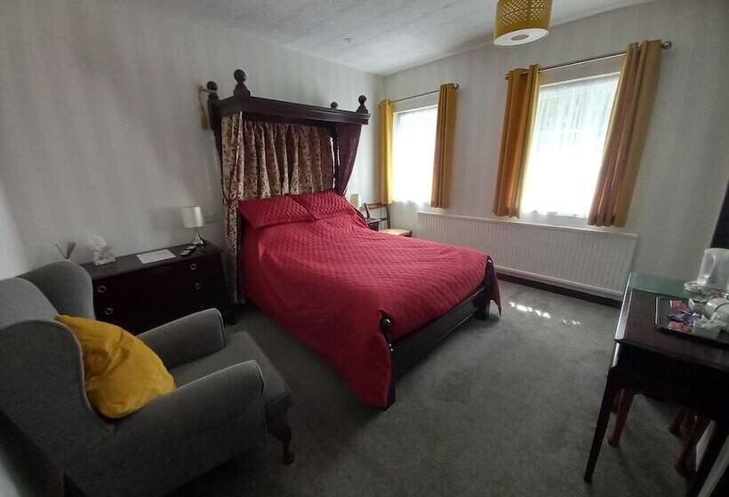 فندق The Griffin Llyswen