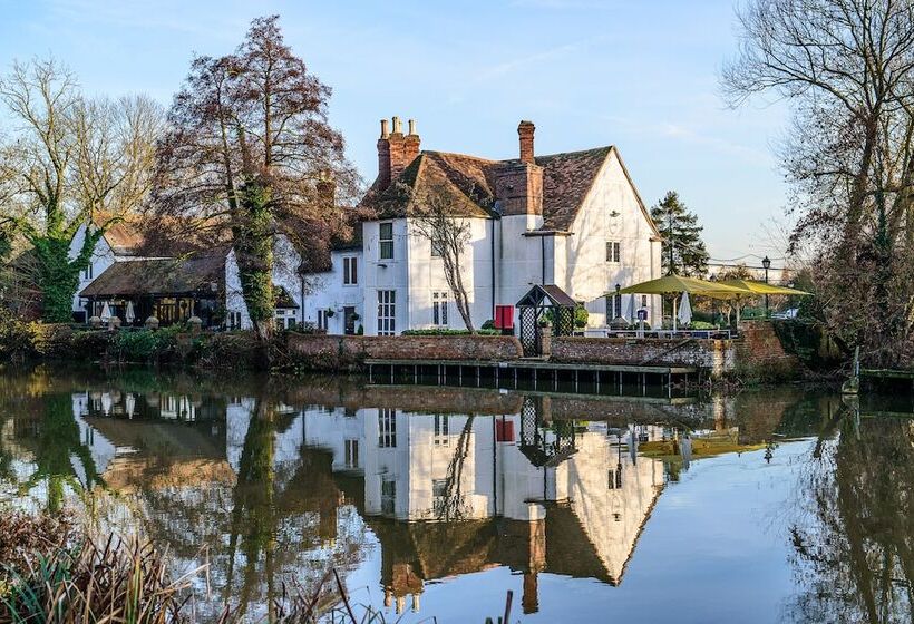 Отель The Kingfisher