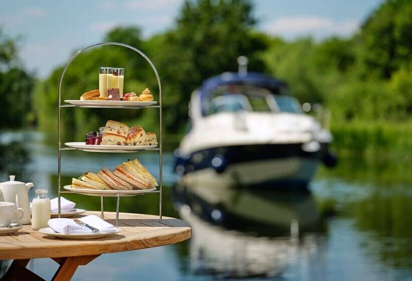 酒店 The Kingfisher