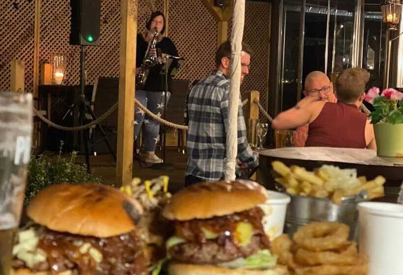 호텔 The Knife & Cleaver