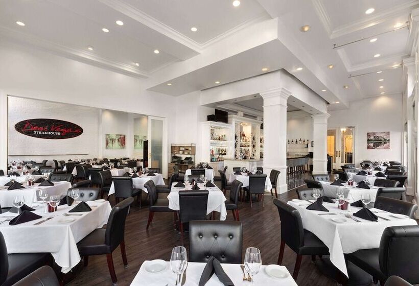 هتل The Lafayette New Orleans By Kasa