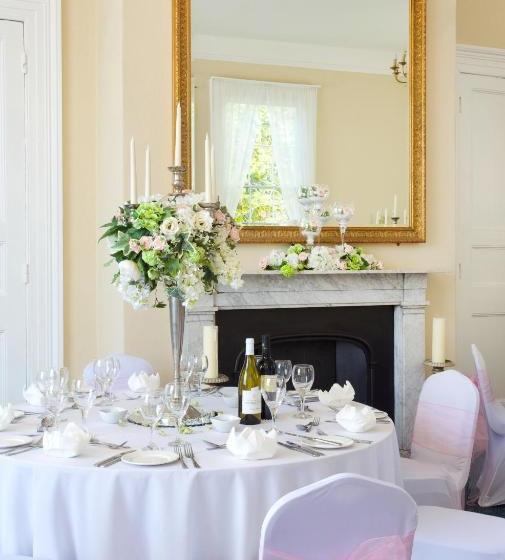 فندق The Queen's Inn