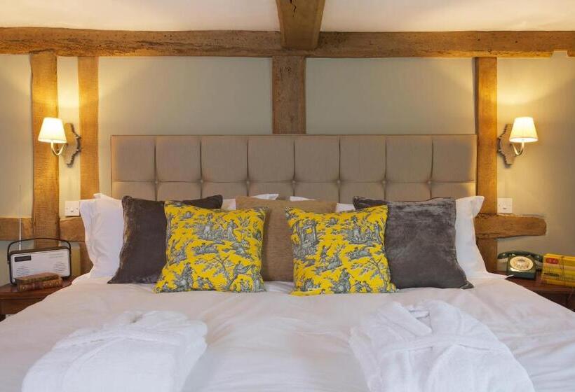 فندق The Queen's Inn