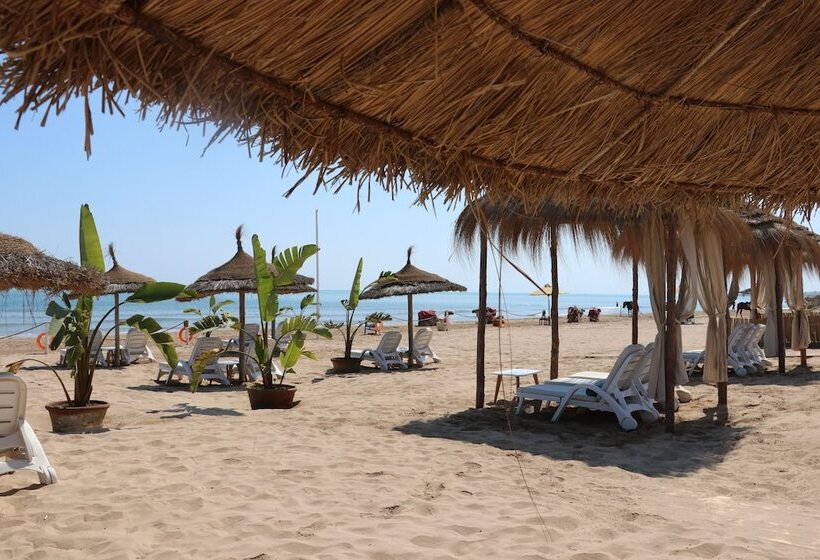 هتل The Residence Tunis