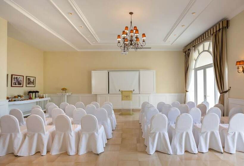 هتل The Residence Tunis