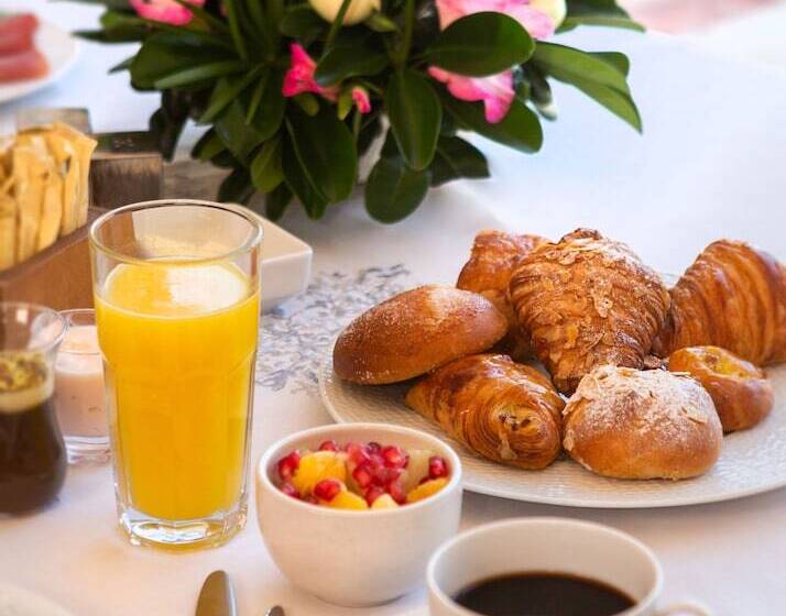 هتل The Residence Tunis