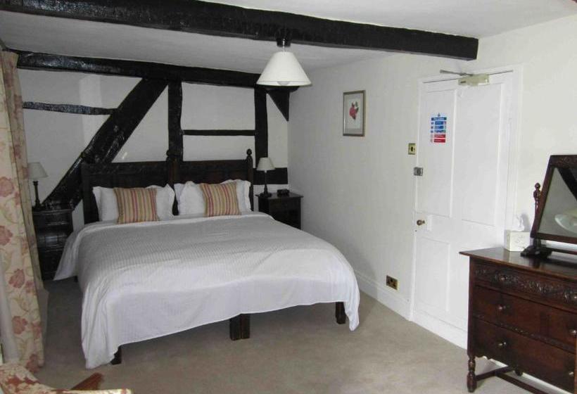 ホテル The Three Cocks Coaching Inn