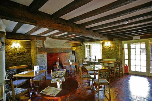 ホテル The Three Cocks Coaching Inn