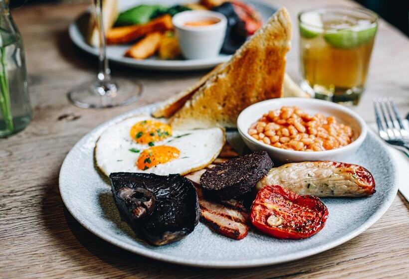 בית מלון כפרי The Wellington Arms