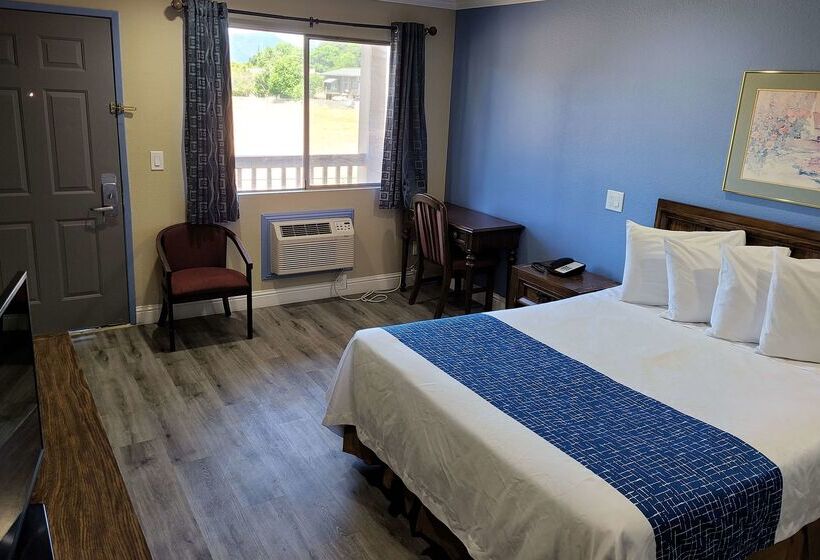 فندق Travelodge By Wyndham Clearlake