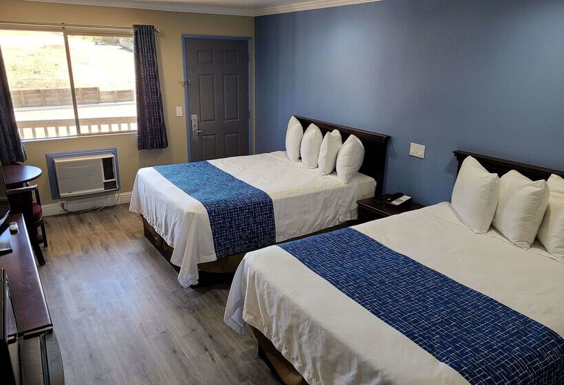 فندق Travelodge By Wyndham Clearlake