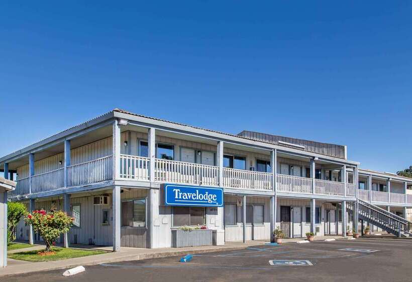 فندق Travelodge By Wyndham Clearlake