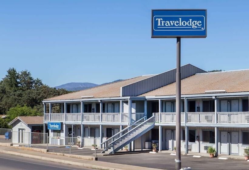 فندق Travelodge By Wyndham Clearlake
