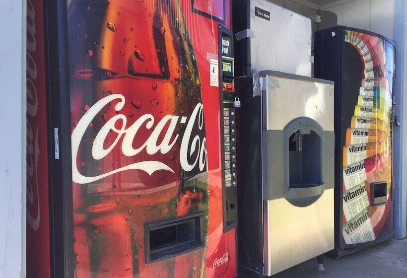 فندق Travelodge By Wyndham Clearlake