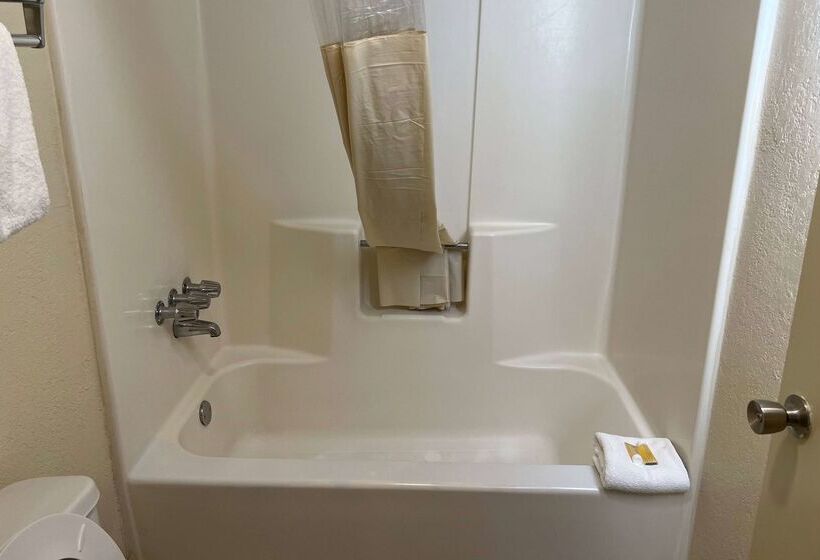 فندق Travelodge By Wyndham Holbrook