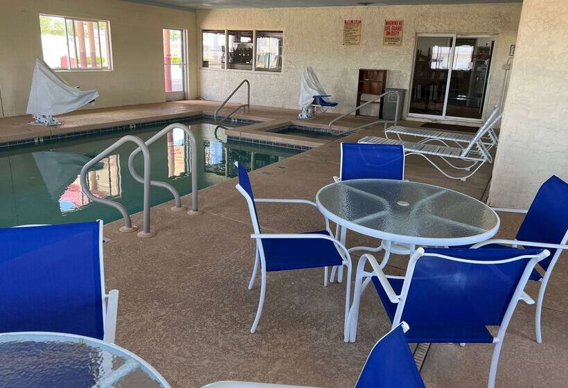 فندق Travelodge By Wyndham Holbrook