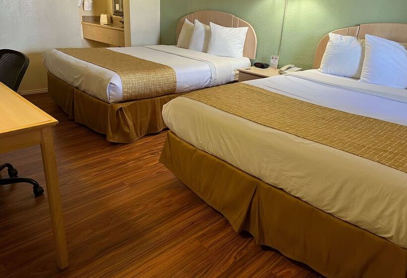 فندق Travelodge By Wyndham Holbrook