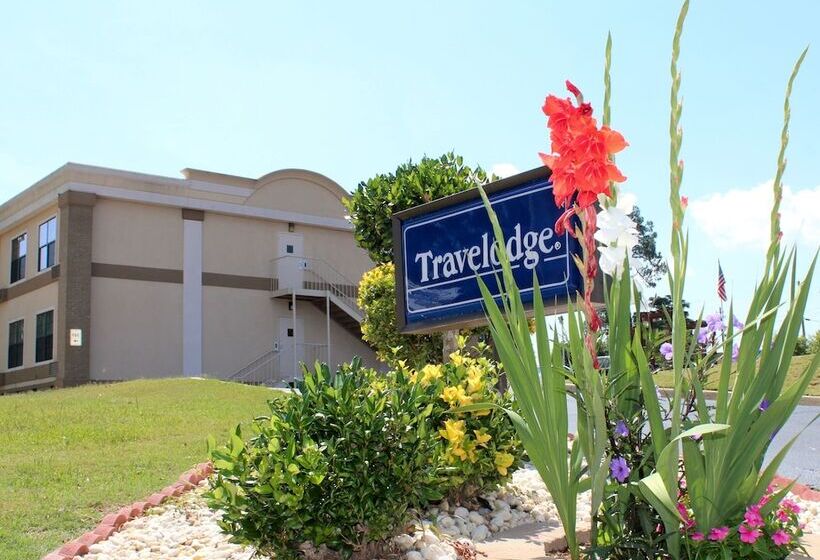 فندق Travelodge By Wyndham Perry National Fairgrounds Area I 75
