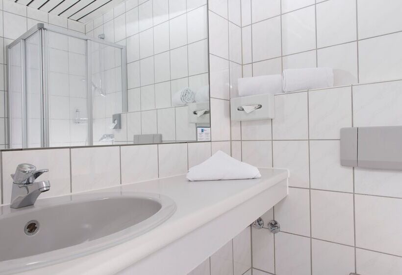 酒店 Good Morning + Bad Oldesloe