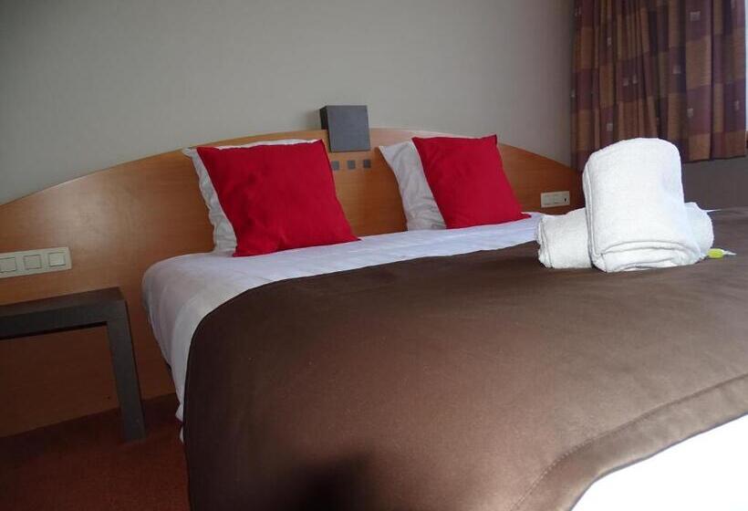 فندق Sleep & Go Brussels Expo