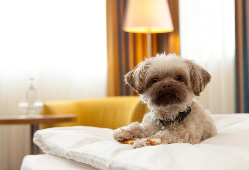 Отель Vienna House By Wyndham Baltic Stralsund