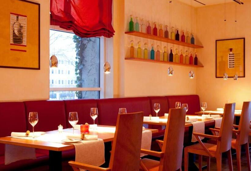 Отель Vienna House By Wyndham Baltic Stralsund