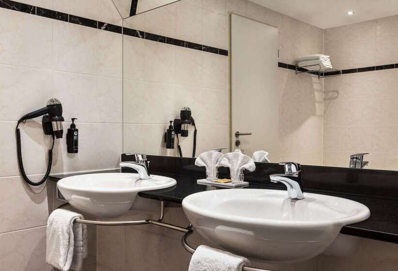 בית מלון כפרי Vienna House By Wyndham Thüringer Hof Eisenach