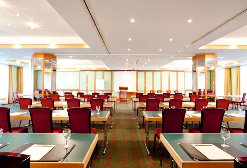 בית מלון כפרי Vienna House By Wyndham Thüringer Hof Eisenach