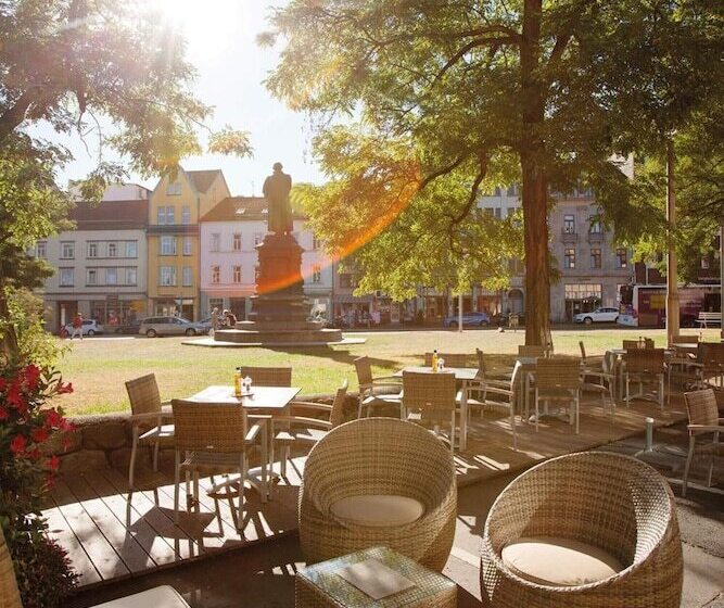 בית מלון כפרי Vienna House By Wyndham Thüringer Hof Eisenach