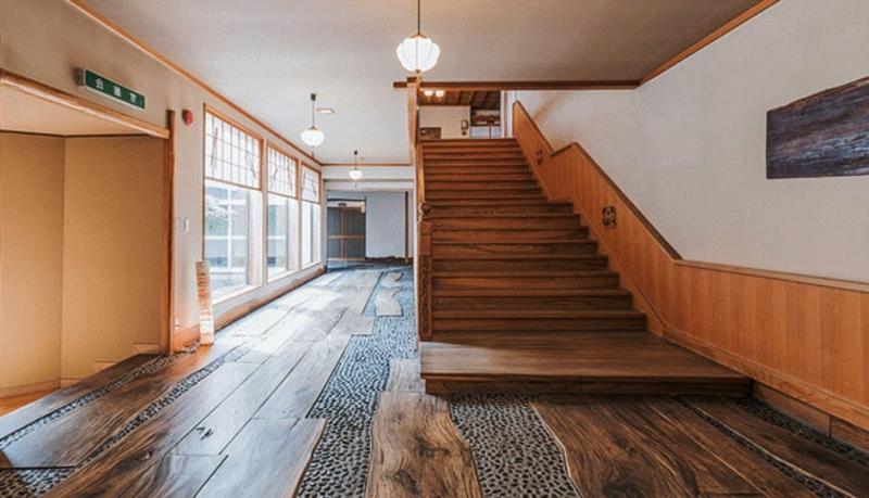 בית מלון כפרי Wakamatsu Hot Spring Resort