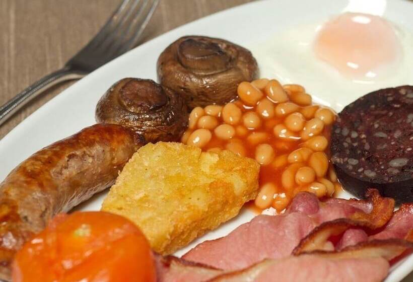 בית מלון כפרי Westwood House