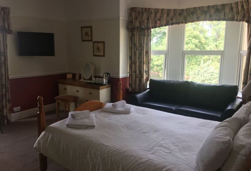 فندق Winston Manor