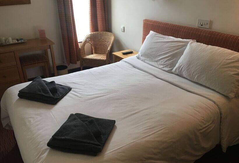 فندق Winston Manor