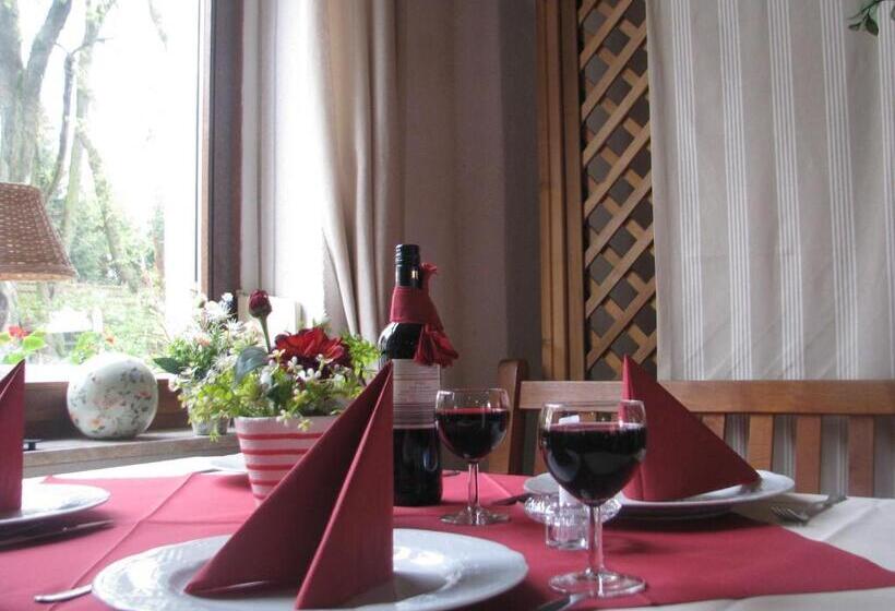 בית מלון כפרי Zum Gondoliere