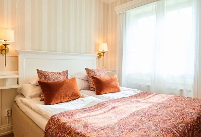 בית מלון כפרי Knistad Herrgård