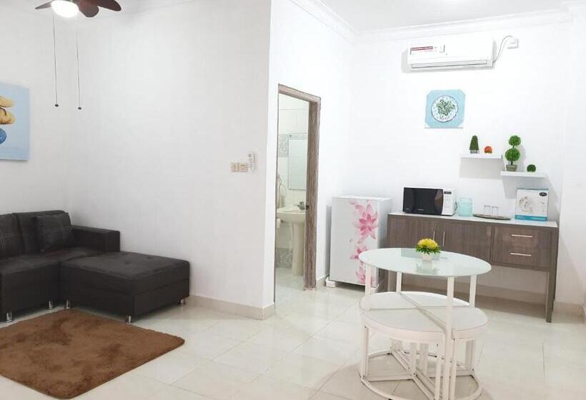 אתר נופש At The Beach Candidasa