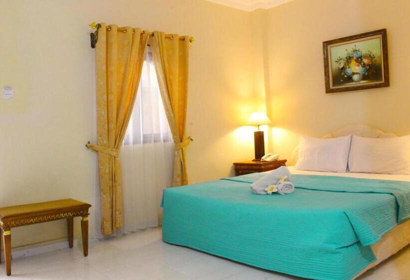 אתר נופש At The Beach Candidasa