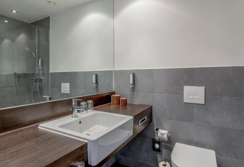 Garner Hotel Berlin - Spandau