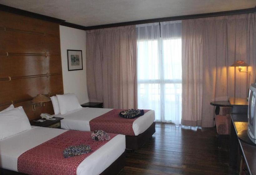 Sutra Beach Resort