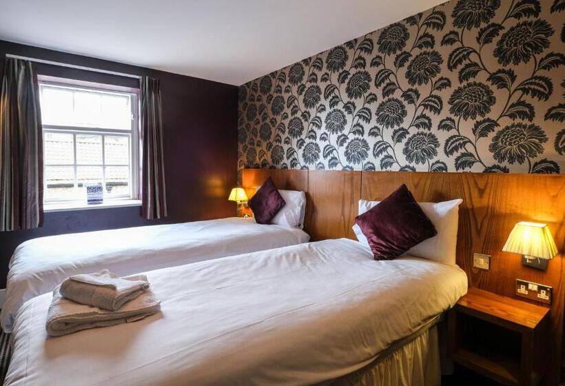 The Unicorn Hotel Wetherspoon