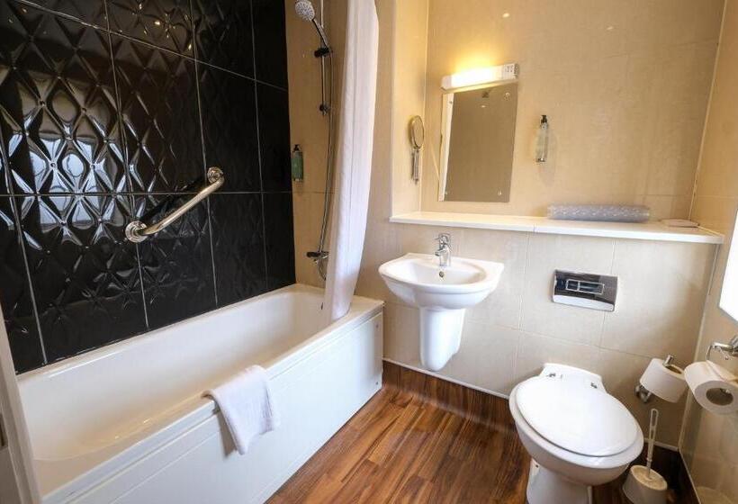 The Unicorn Hotel Wetherspoon