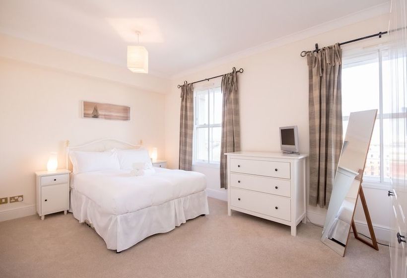 Town Or Country  Imperial Apartments