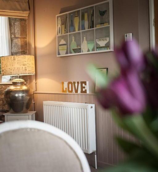 Ty Croeso Boutique B&b