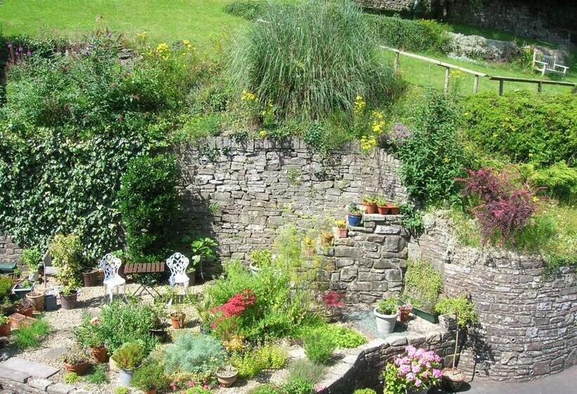 Ty Croeso Boutique B&b