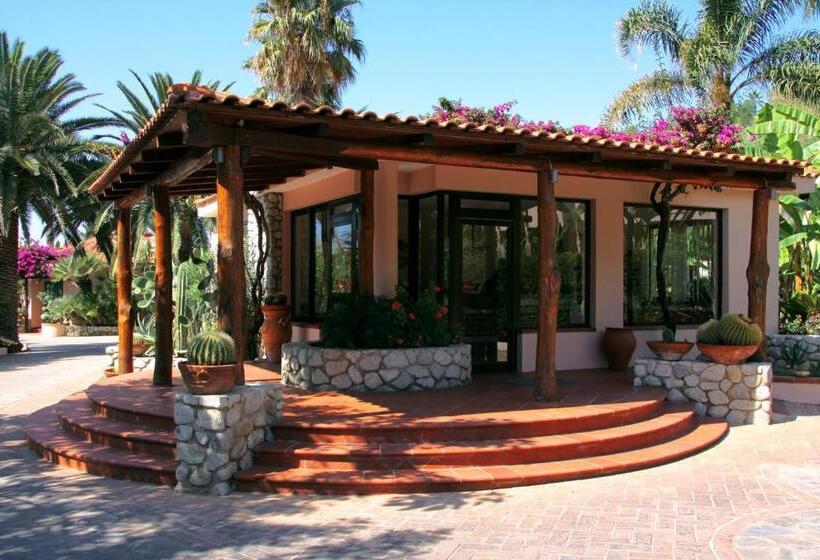 Villaggio Cala Di Volpe