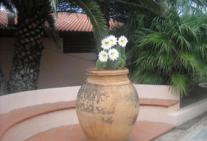 Villaggio Cala Di Volpe