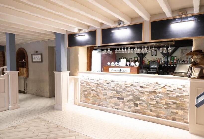 Bushtown Hotel & Spa